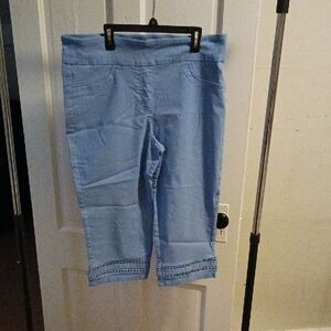 Ruby Rd. Light Blue Capris